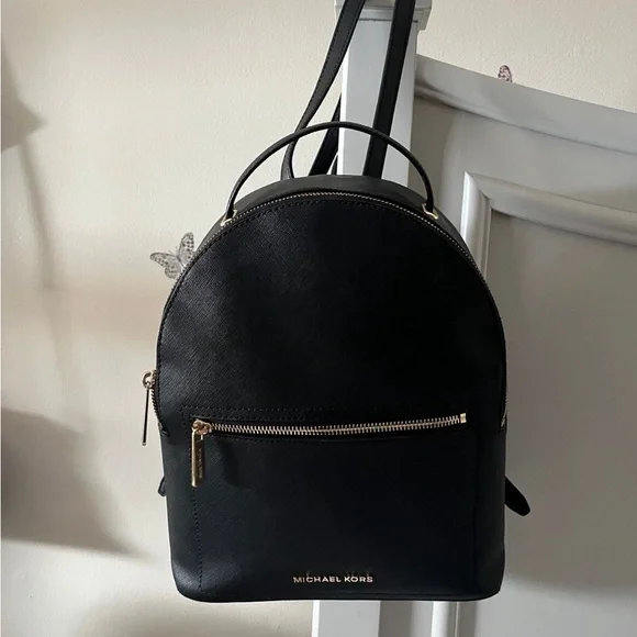 Michael Kors backpack purse - Picture 11 of 12